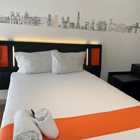 Easyhotel 2* Лісабон