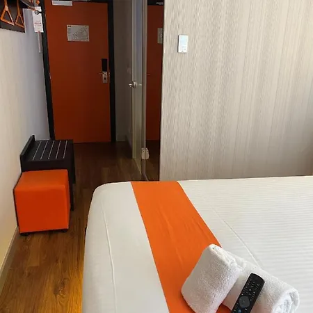 Hotell Easyhotel Lisboa
