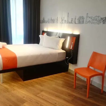 Hotell Easyhotel