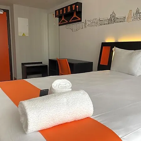 Hotell Easyhotel