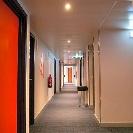 Easyhotel 2* Lisboa