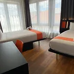 Easyhotel 2* Lisboa