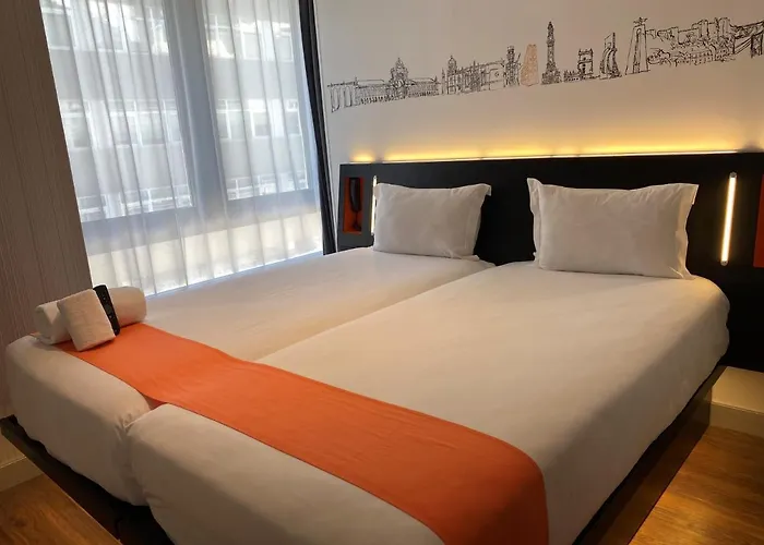 Hotel Easyhotel 2*
