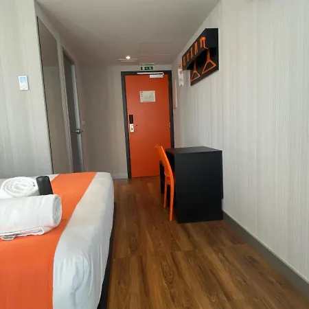 Easyhotel 2* Lisbona